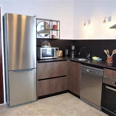 Casa Irina Ii En El Pueblo De * دينايا